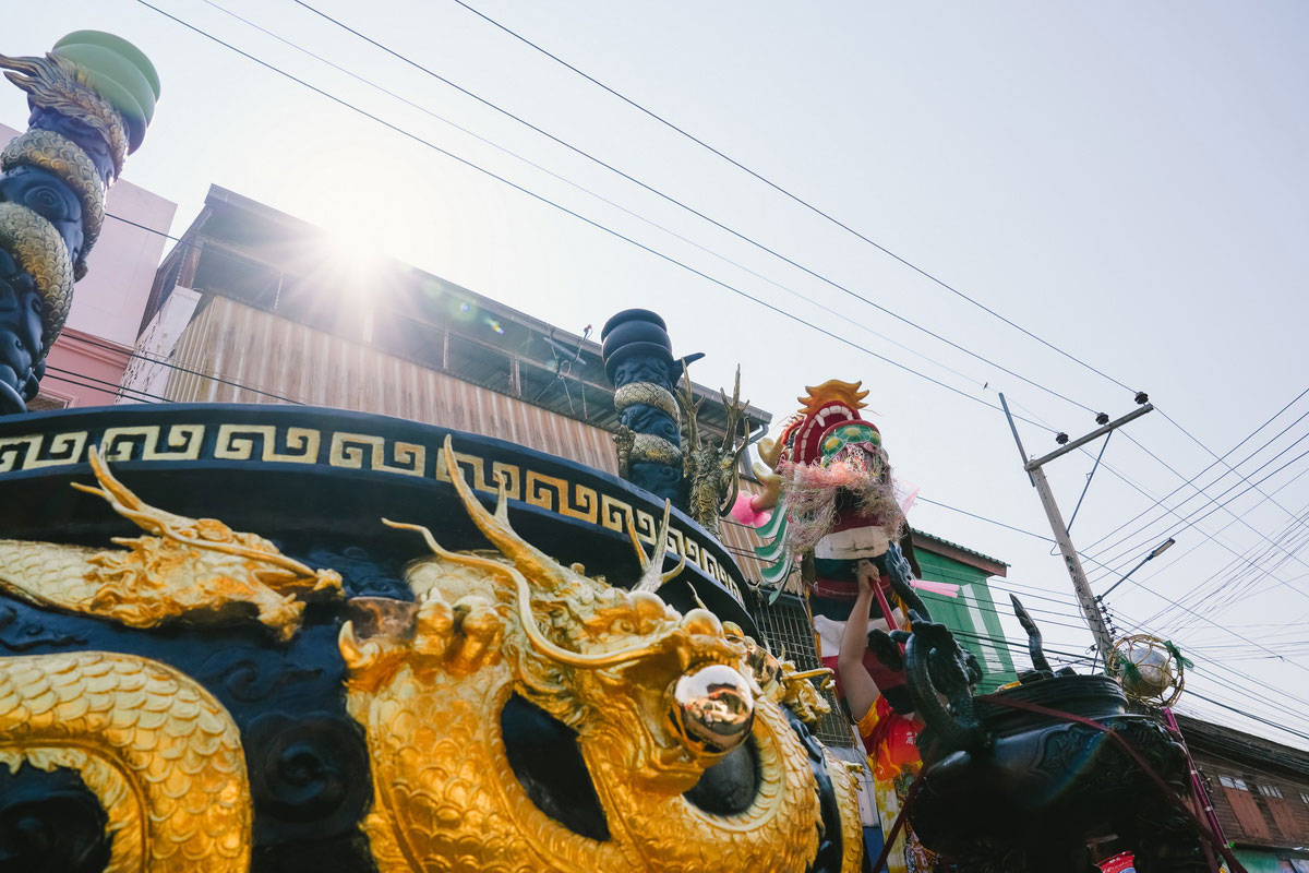 กระถางธูปศาลเจ้าและกระถางธูปเทพ ทำจากทองเหลืองคุณภาพสูง